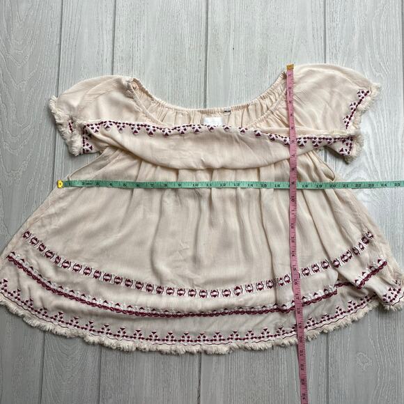 Piper by Townsen Off Shoulder Cream & Red Embroidered Boho Blouse Size Large - Picture 4 of 6